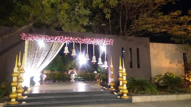 Chanchal Party Plot