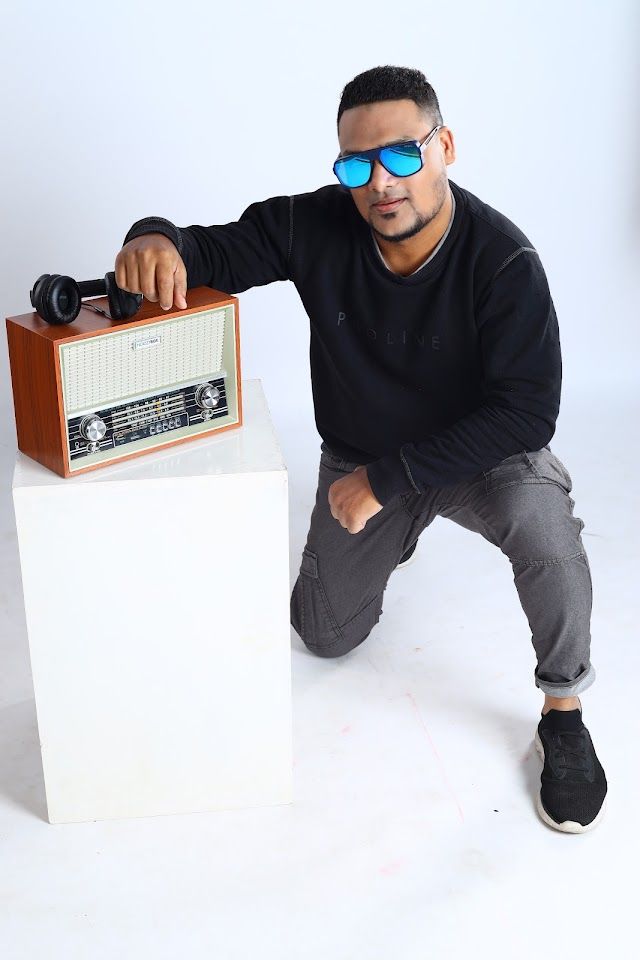 DJ RAZZ-RZ