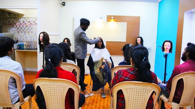 5th Avenue Academy Of Hair And Beauty