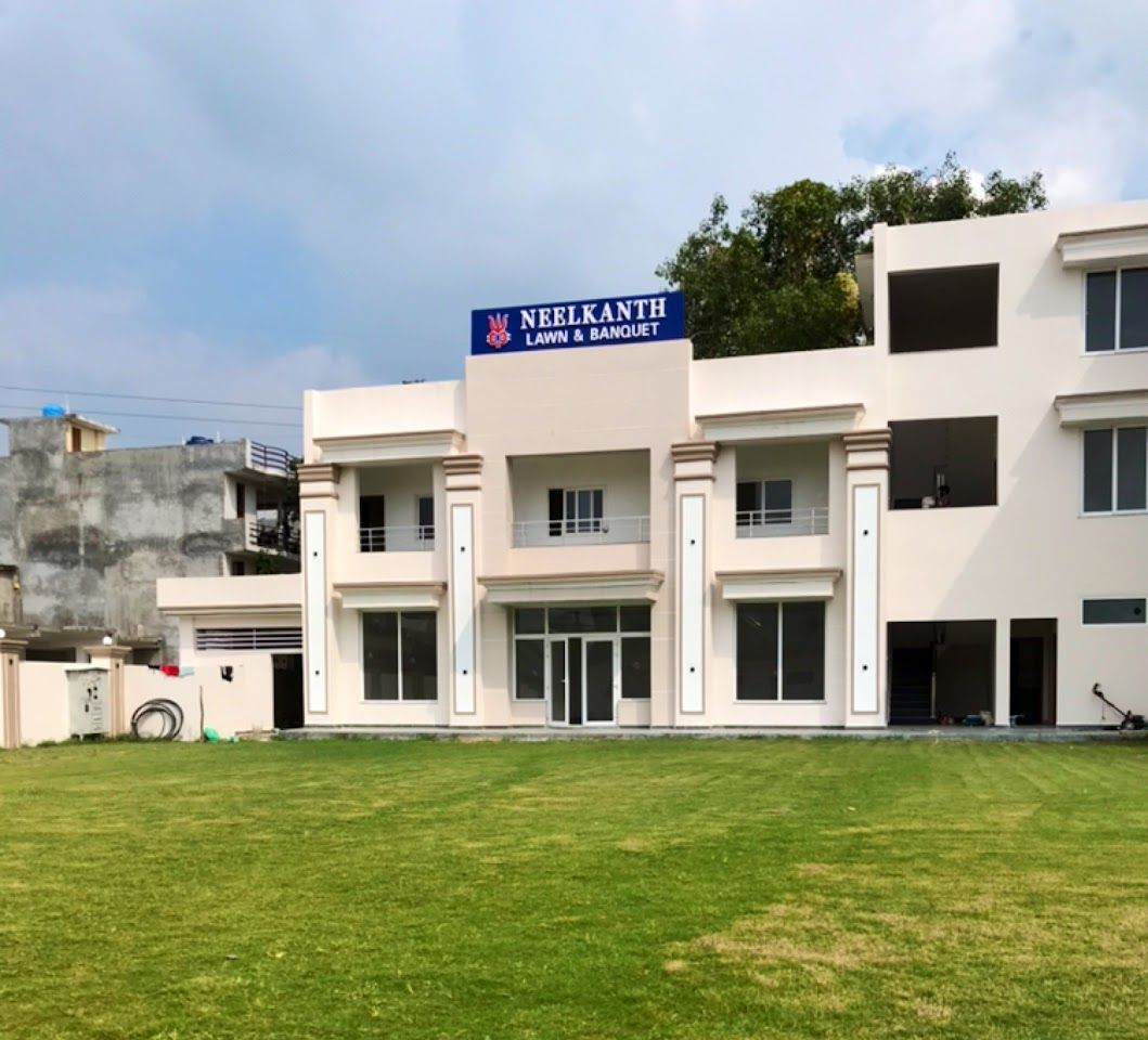 Hotel Neelkanth Lawn and Banquet