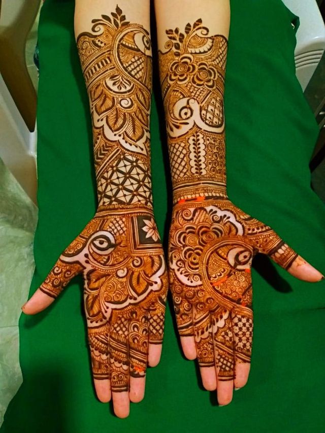 Best Mehandi Artist
