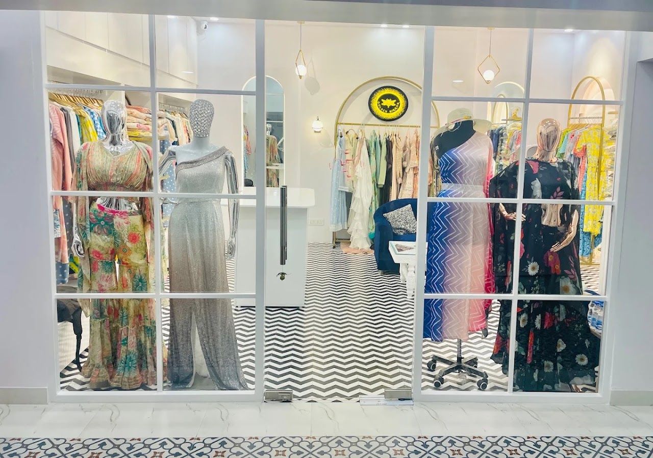 Golden Mirror Fashion