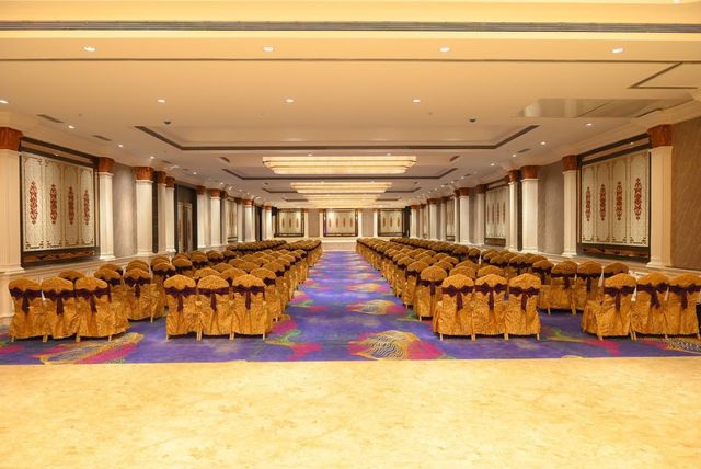 Seasons 24 Banquets