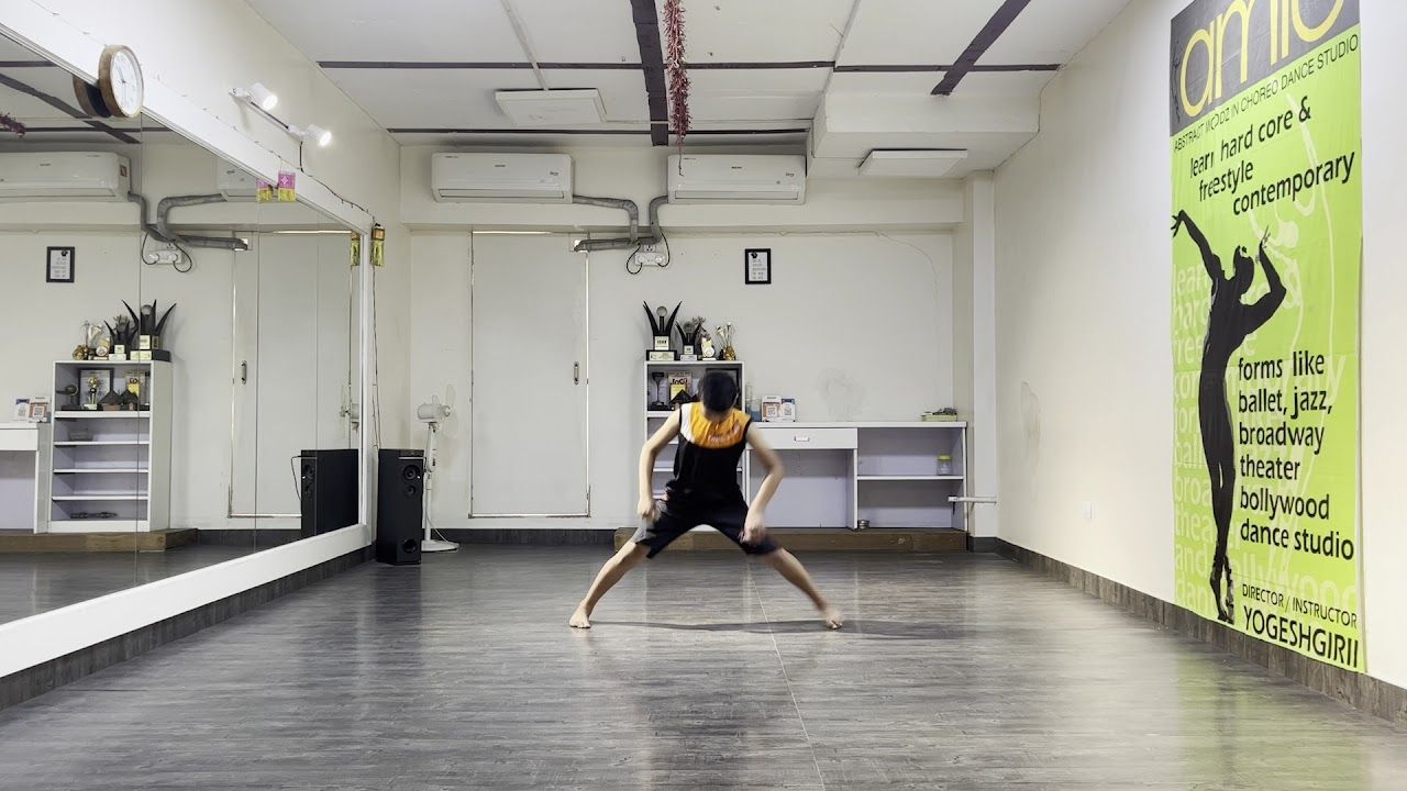 ABSTRACT MOODZ IN CHOREO DANCE STUDIO