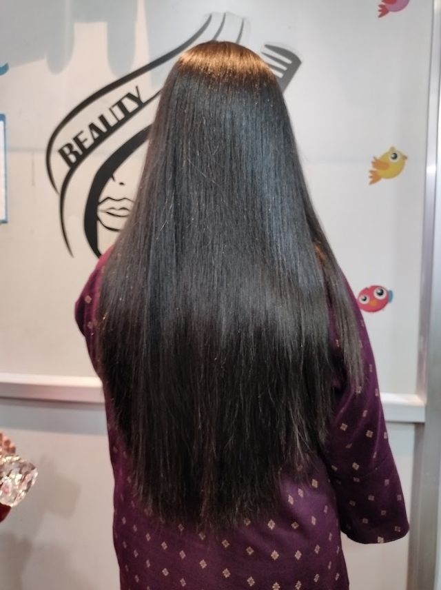MAYA′s SALON
