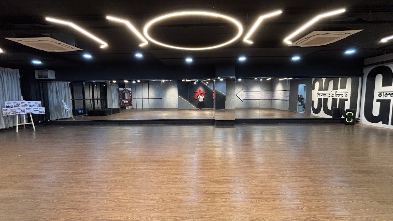 Gully Dance Company