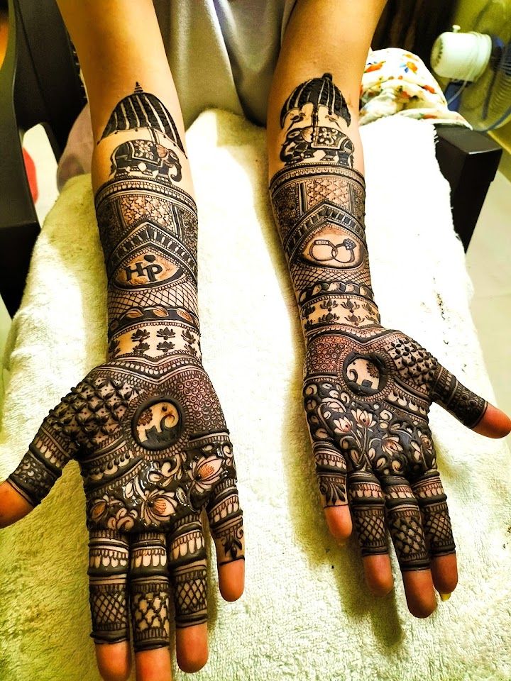 Anil Mehandi Art - Best Mehandi Artist Mumbai / Bridal Mehandi Mumbai / Professional Mehandi Artist Mumbai