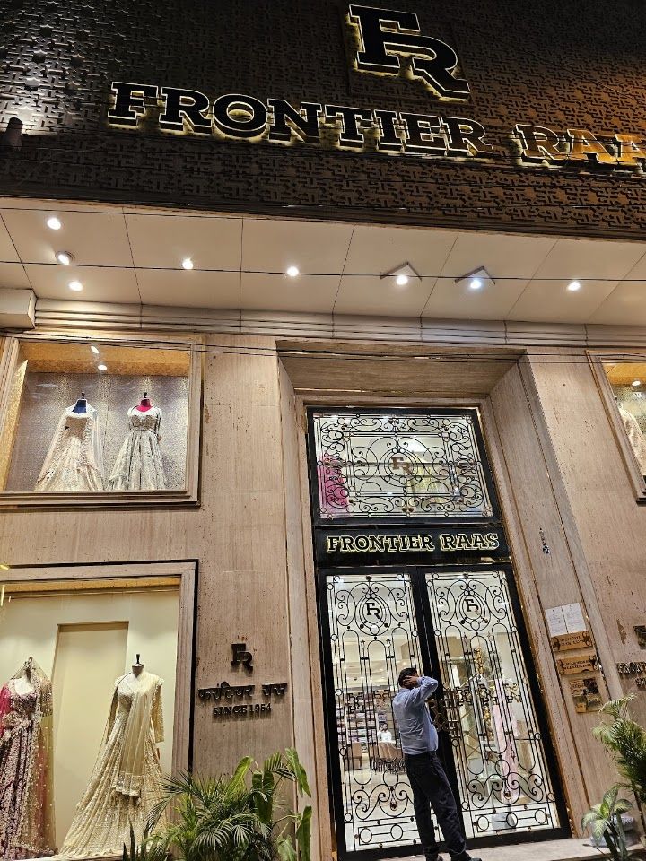 Frontier Raas