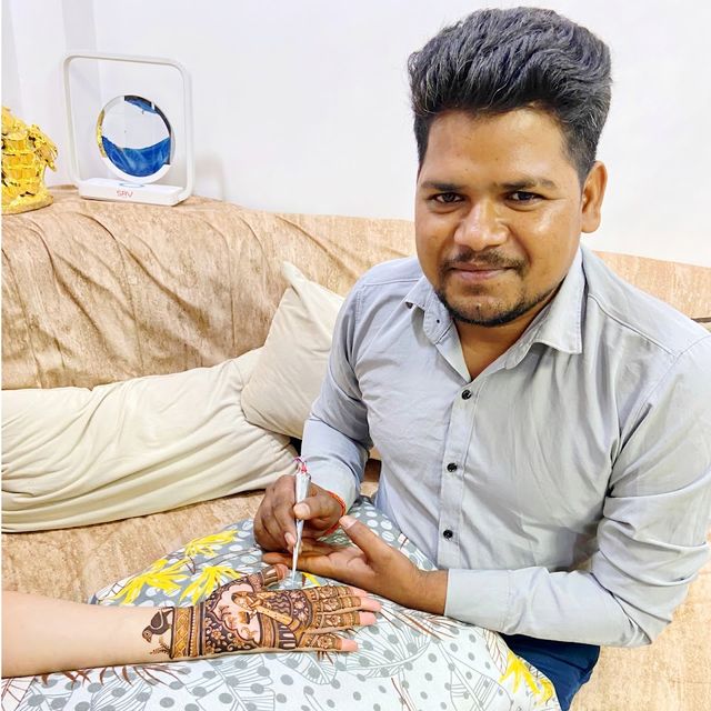 Bittu Mehndi 88