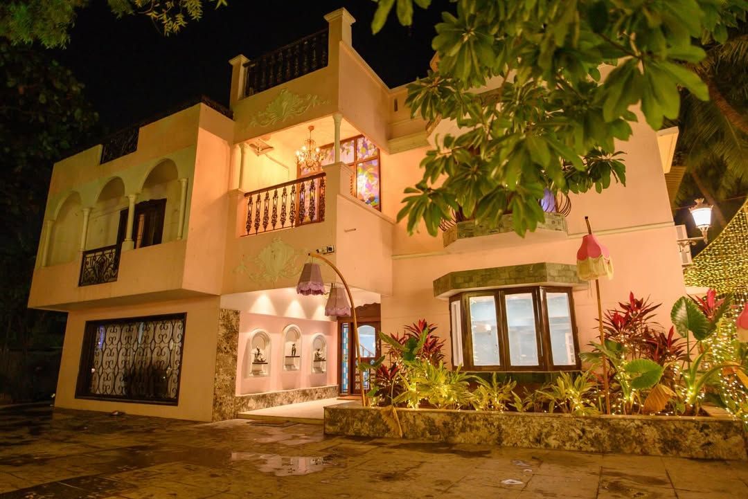 Rose Villa: Outdoor BESPOKE LUXURY Wedding Venue Chennai