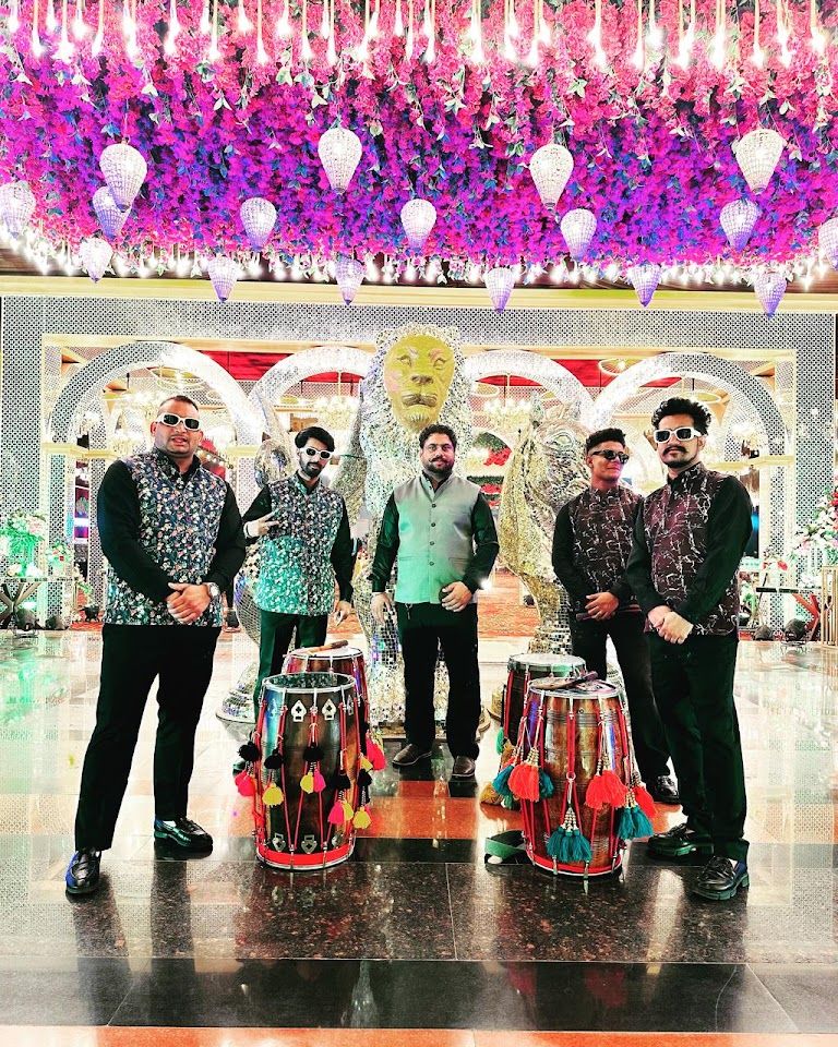 PUNJABI DHOL AND BOLIYAAN