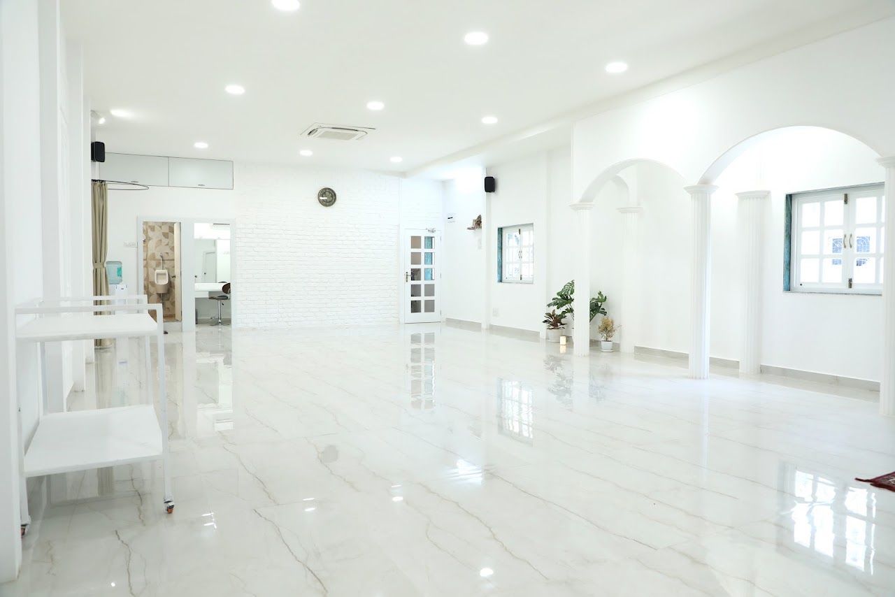 Alive Kraft Studio | Professional studio available for rent in Mumbai | Fashion photoshoot | photography studio