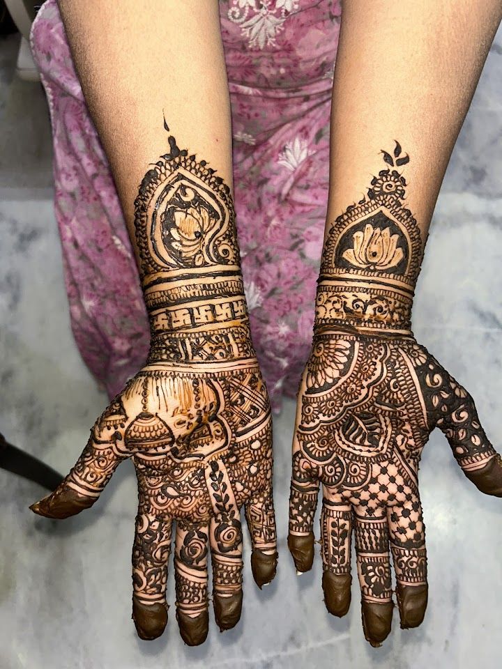 JALPA SHAH MEHANDI Art
