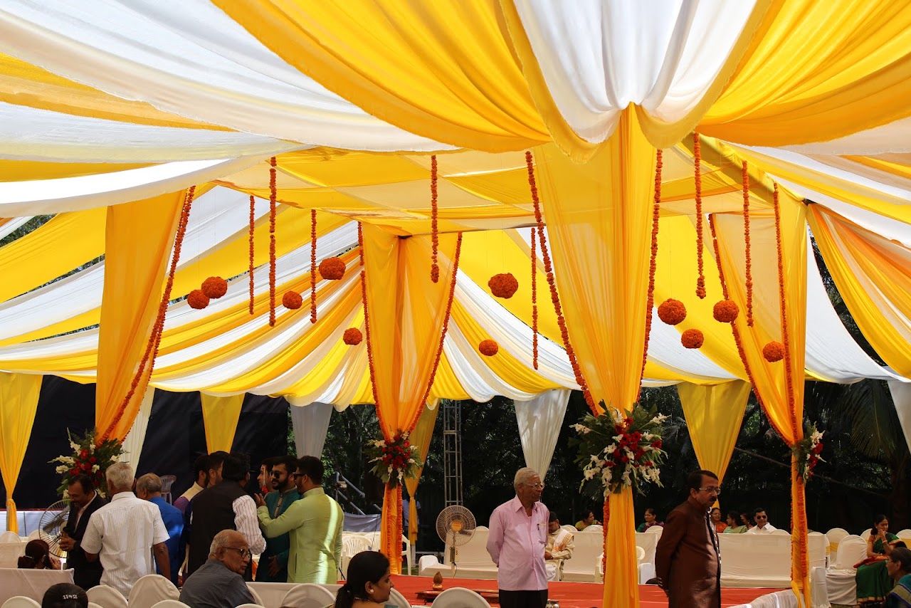Ranade's Magenta Lawns