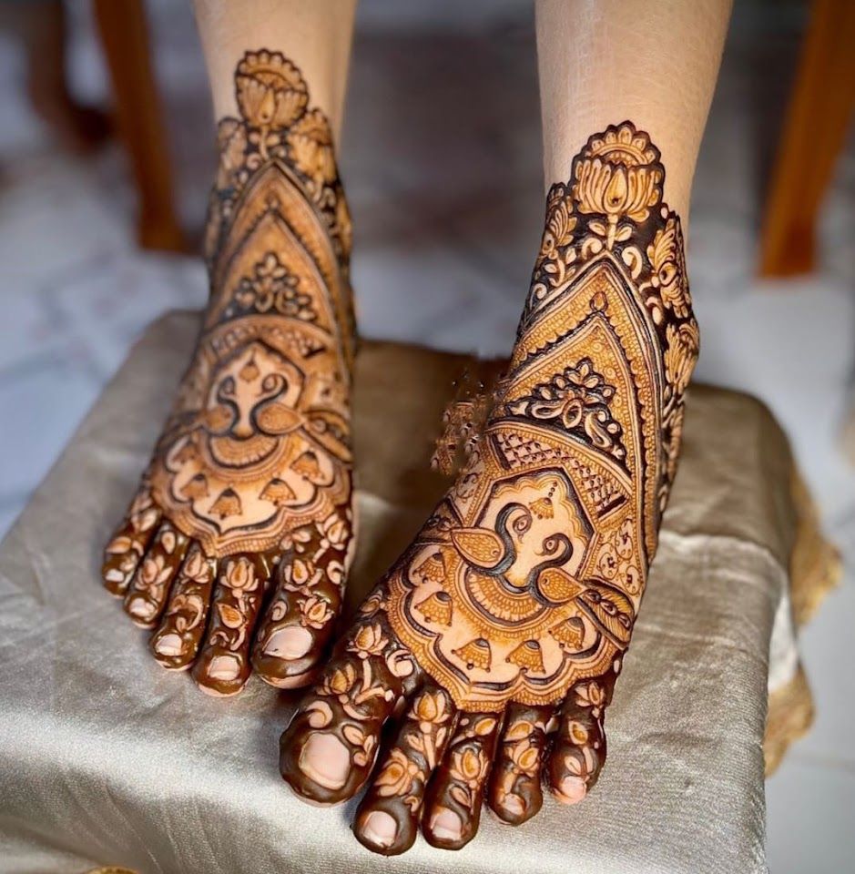 Nikhil Mehandi Art