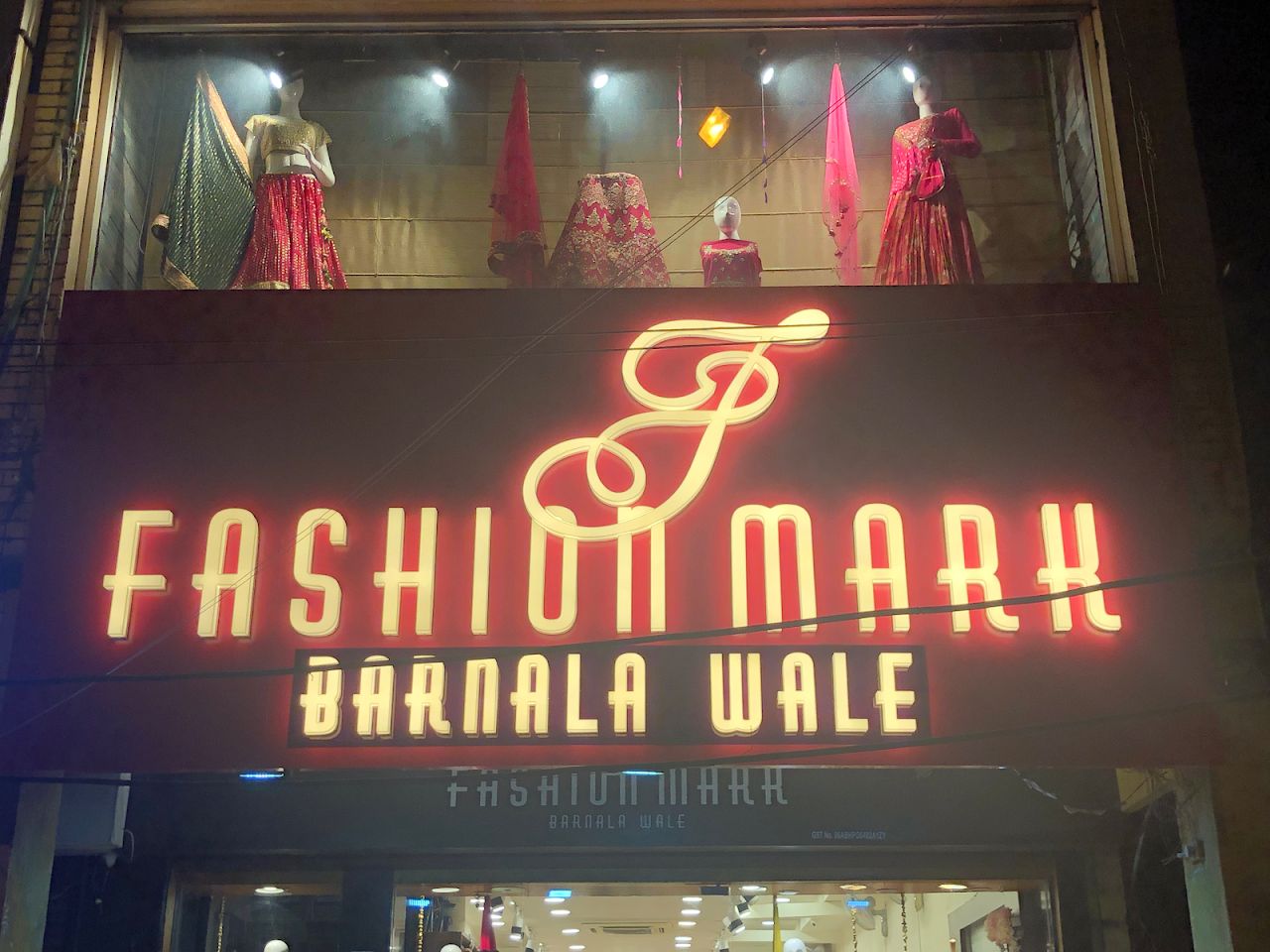 M/s Fashion Mark Studio