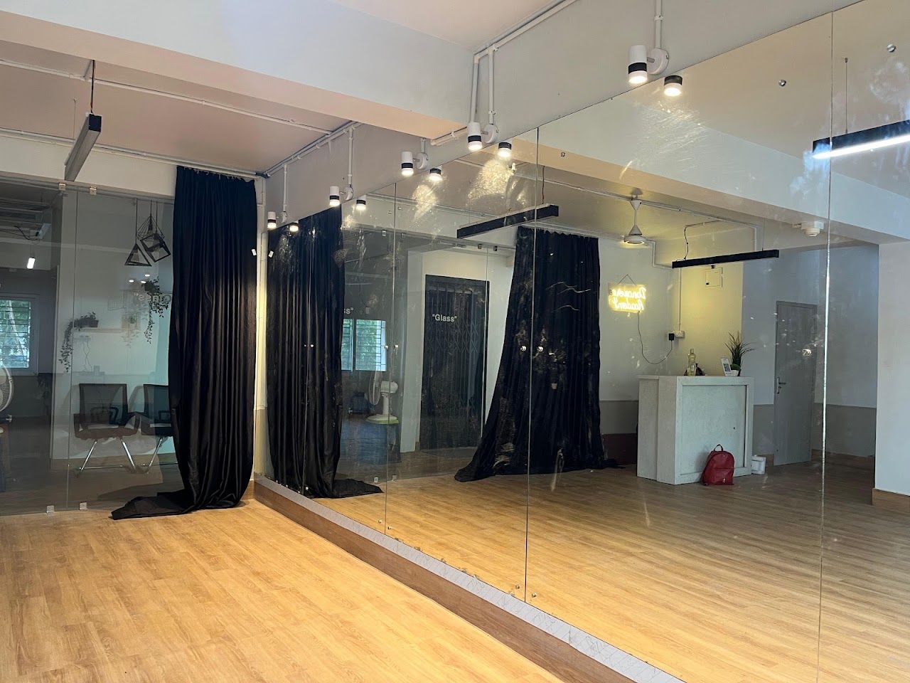 Danceverse Academy