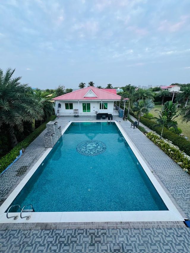 Green Beauty Farms Noida club house