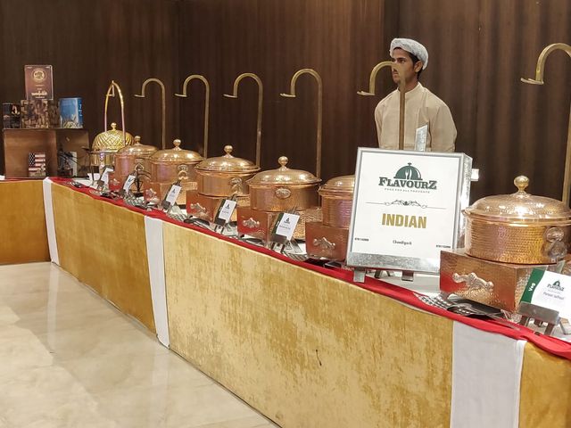 FLAVOURZ CATERING