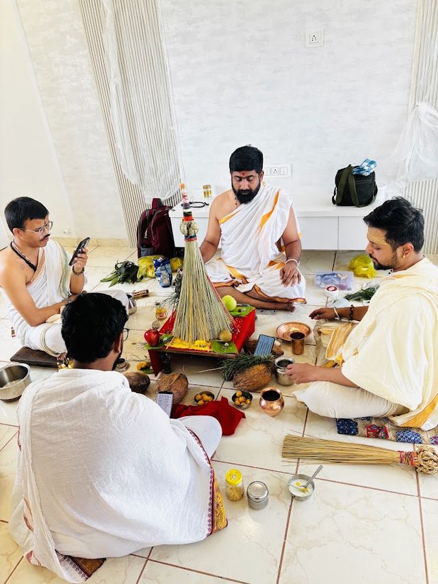 Kaivalya Vaidya Guruji