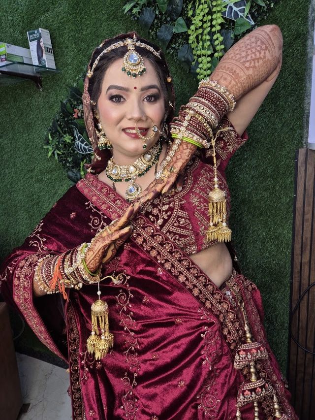 Mamta Makeover Studio - Makeup artist in Noida