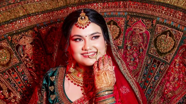 Charu Patel Makeovers | Bridal Makeup Artist Lucknow