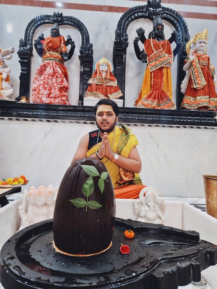 Manish Pandey Jyotishacharya