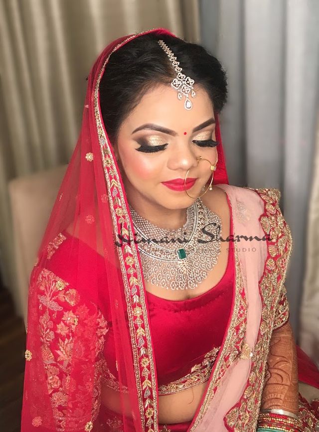 Himani Sharma Makeup Academy & Studio