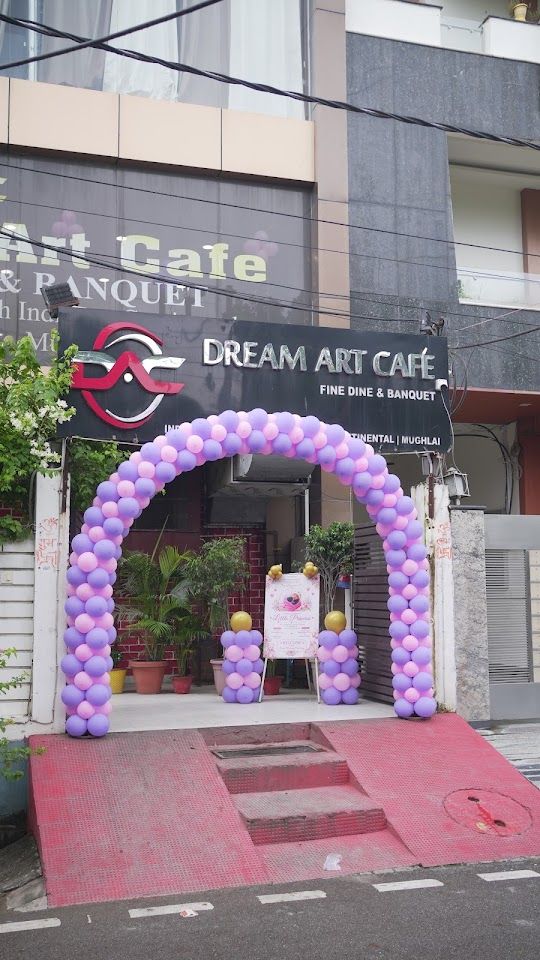 Dream Art Cafe Banquet & Restaurant - Jankipuram