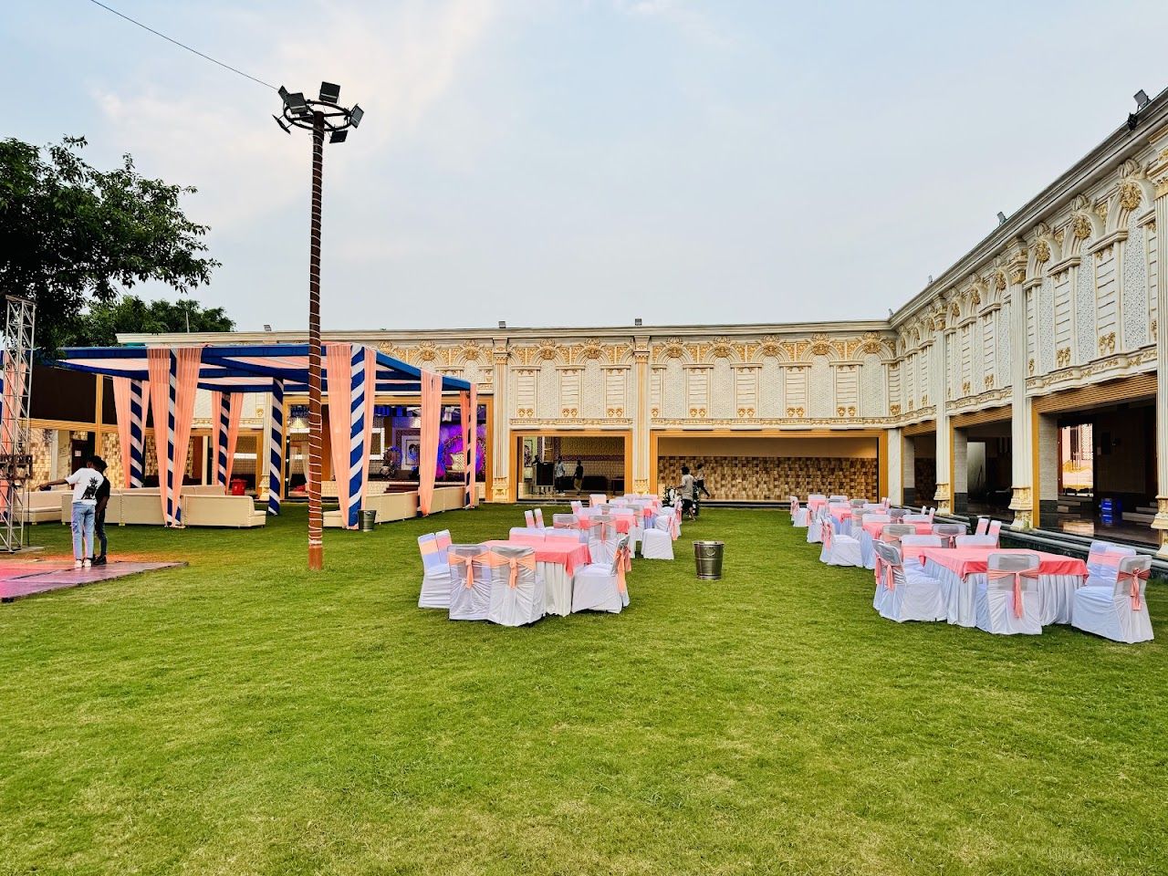 Maa Mahal Party Hall